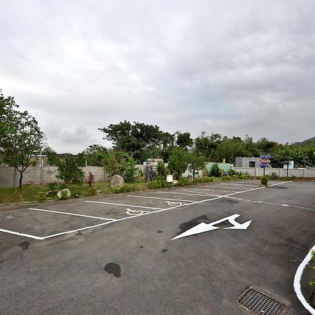 Ching Ching Motel Sanxia Buitenkant foto