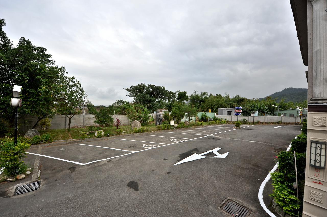 Ching Ching Motel Sanxia Buitenkant foto