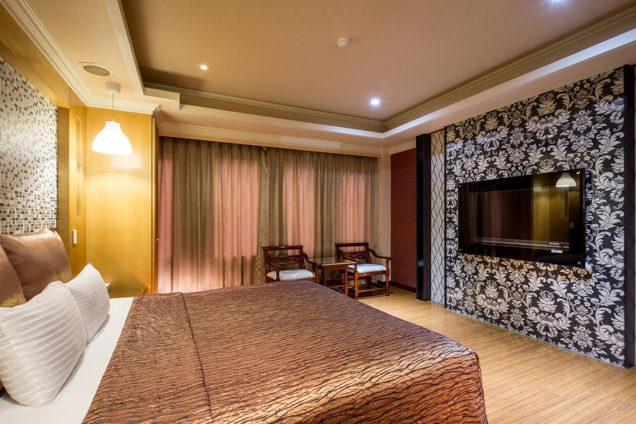 Ching Ching Motel Sanxia Buitenkant foto